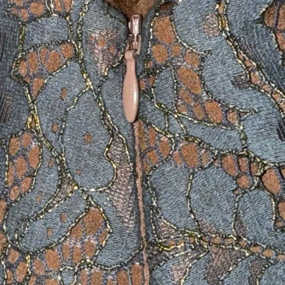 Dress the Population women’s small blue over nude halter high neck dress - Picture 7 of 12